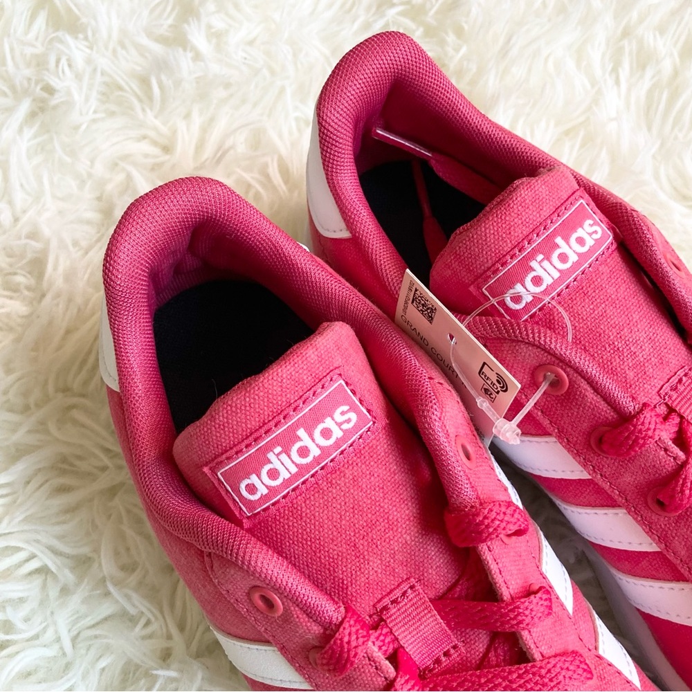 Adidas Tennis Shoes - Picture 5 of 7